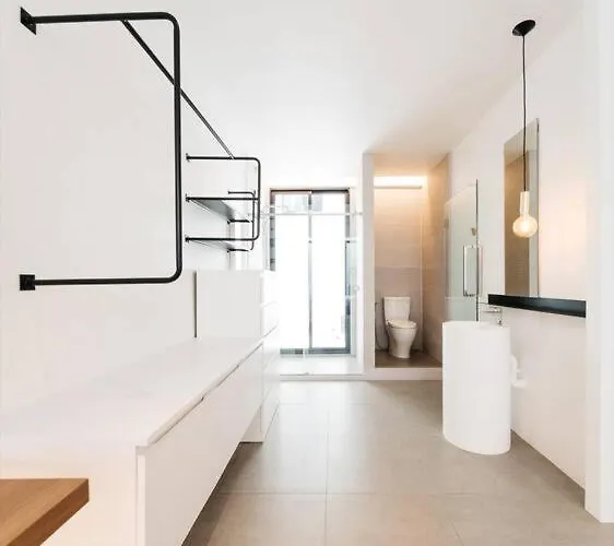 Miq_5br/silom Bts,mrt/wifi 1000mb/jacuzzi/16pax 別墅 *